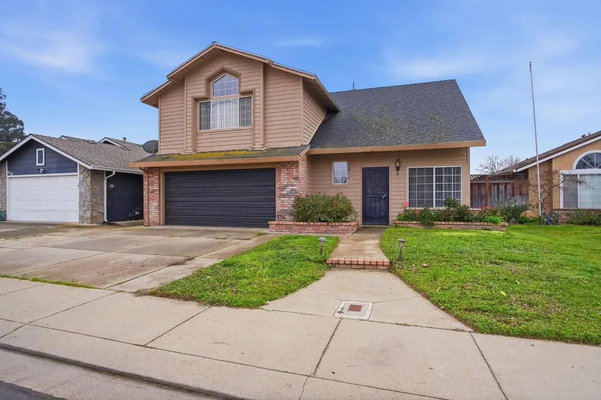416 Ramsey Drive, Modesto, CA 95356 - Image #1