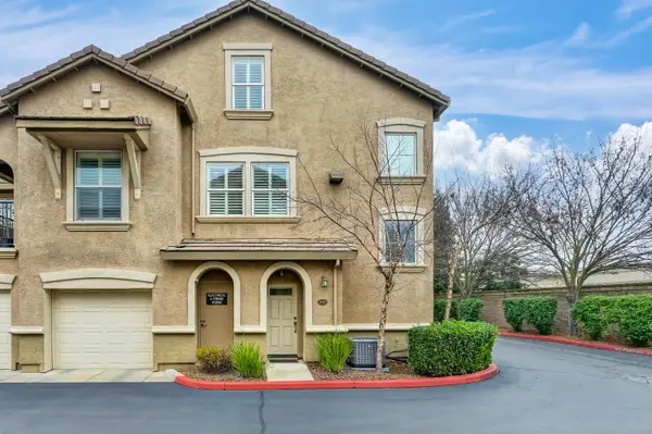 5350 Dunlay Drive #2011, Sacramento, CA 95835