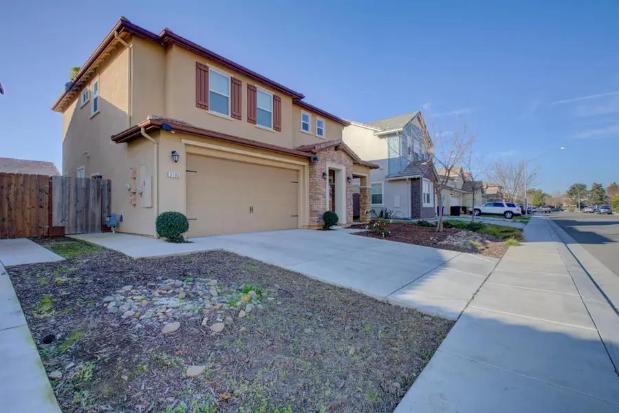 3105 Lake Hill Court, Modesto, CA 95355 - Image #2