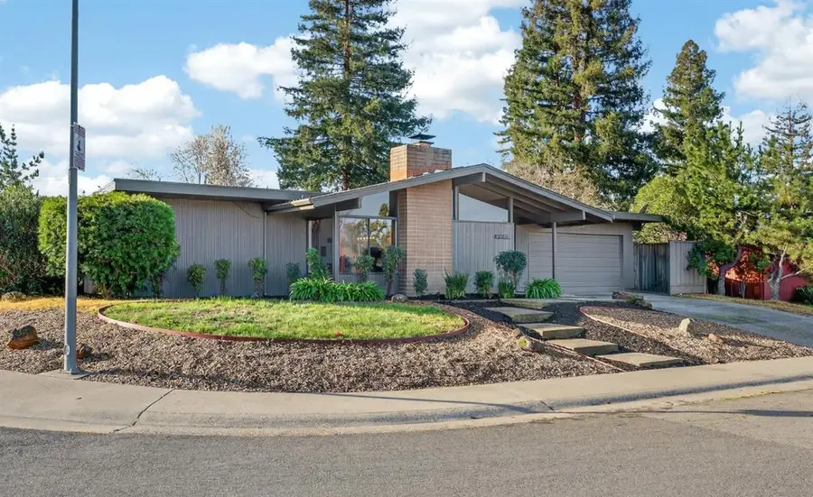 5412 Wildflower Circle, Carmichael, CA 95608 - #2