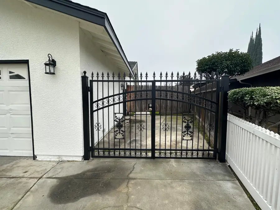 1954 Robin Drive, Ceres, CA 95307 - Image #2