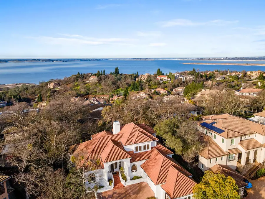 634 Lakecrest Drive, El Dorado Hills, CA 95762 - Image #3