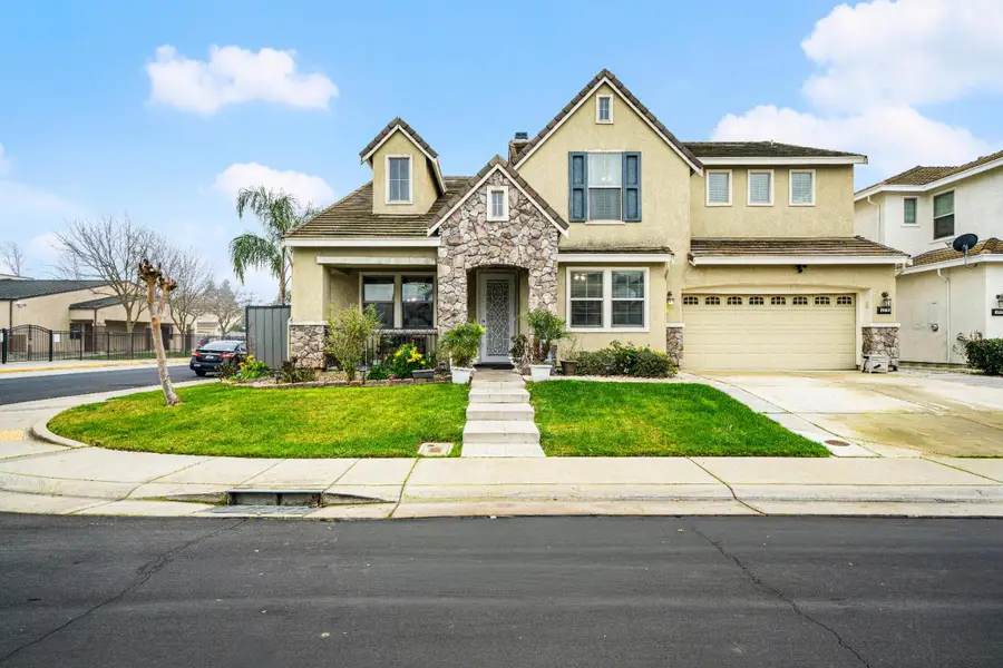 5216 Burberry Court, Elk Grove, CA 95757 - Image #2