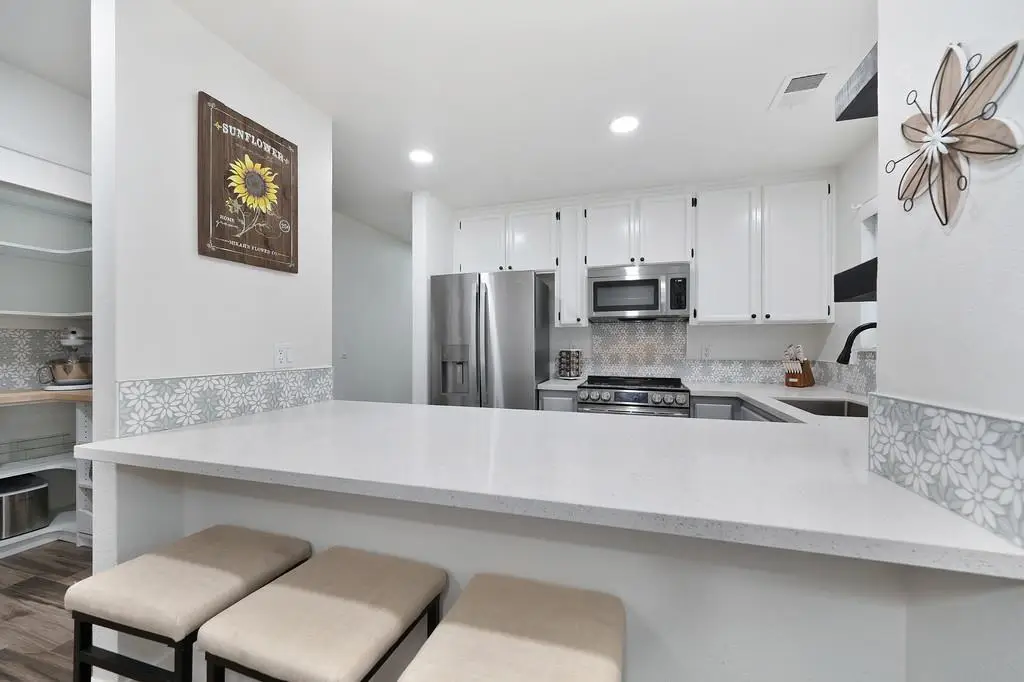 3728 Sun Shadows Lane, Sacramento, CA 95821 - Image #1