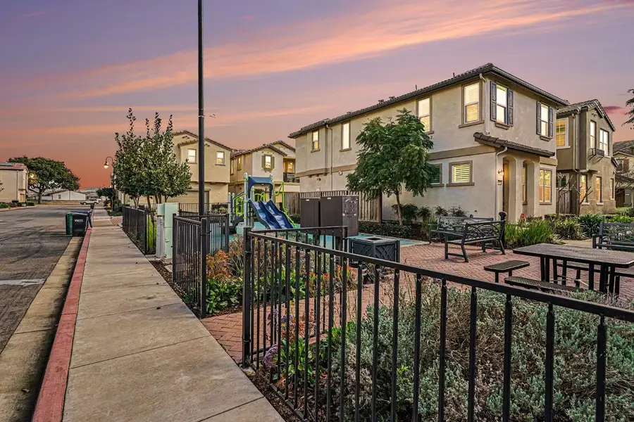 1429 Poppy Lane, Hayward, CA 94545 - #3