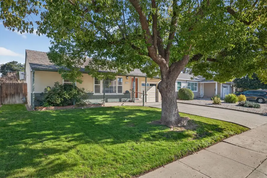 5637 La Campana Way, Sacramento, CA 95822 - Image #3