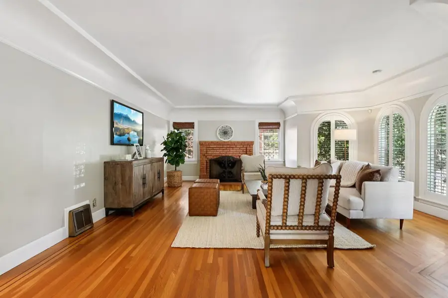 2200 2nd Avenue, Sacramento, CA 95818 - Image #3