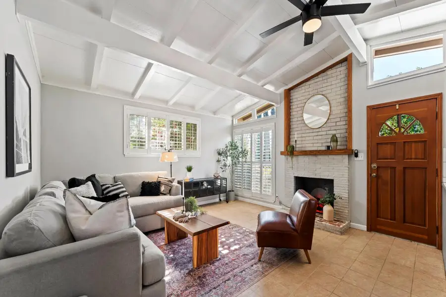 4845 Hazelwood Avenue, Carmichael, CA 95608 - Image #2