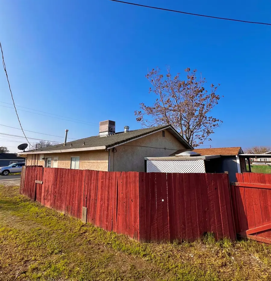 717 Souza Ave, Modesto, CA 95351 - Image #2