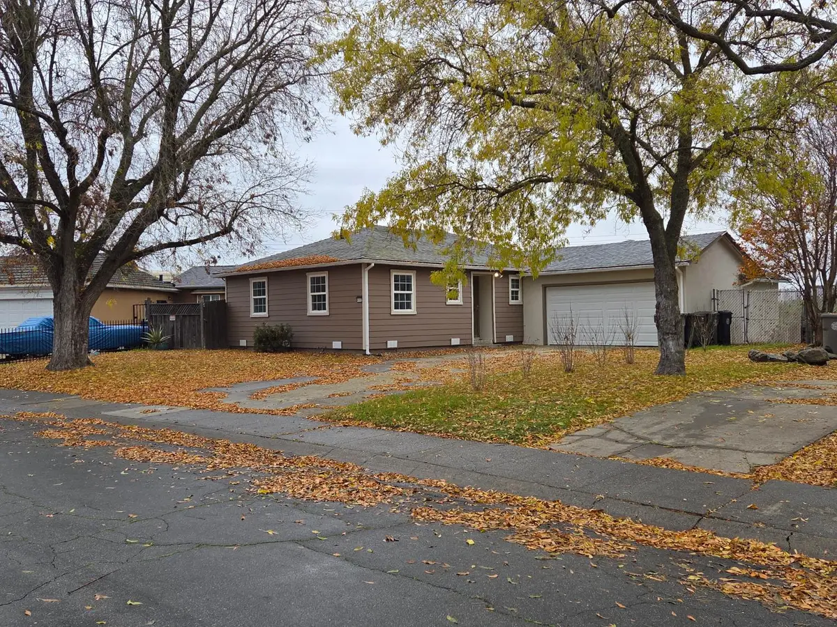 6462 Golf View Drive, Sacramento, CA 95822 - Image #1