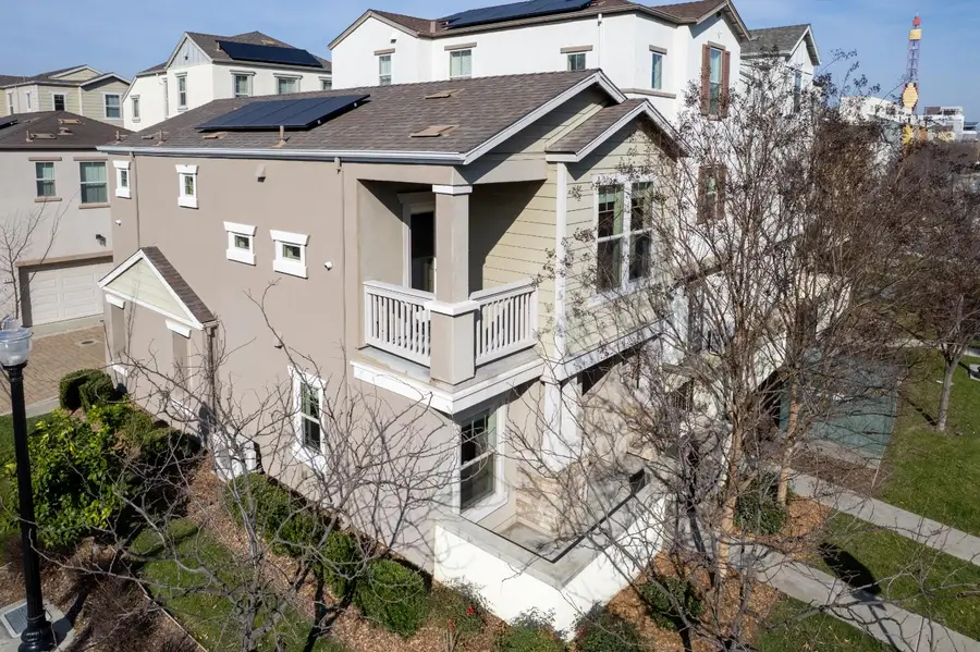 489 Mcclatchy Way, Sacramento, CA 95818 - Image #3