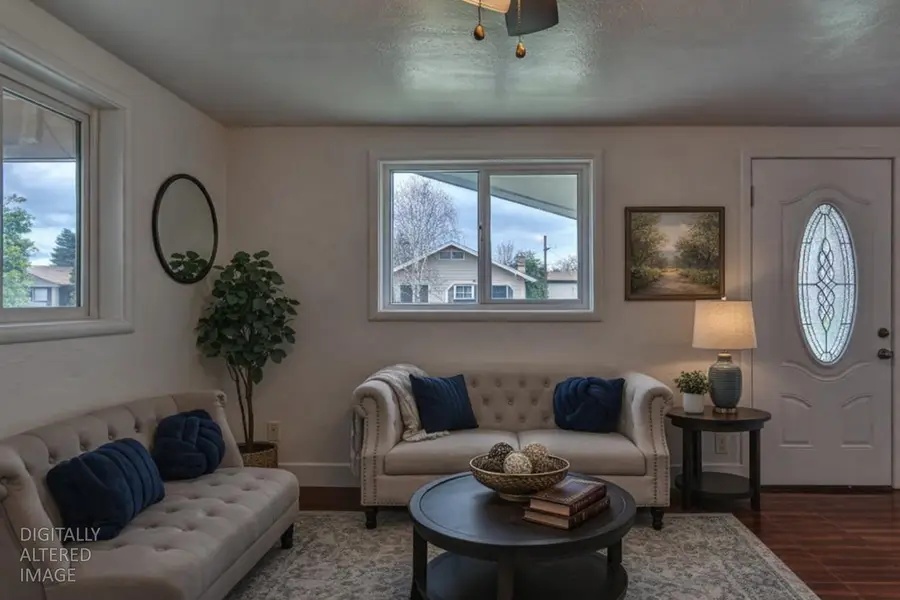 659 Elm Street, Yuba City, CA 95991 - Image #2