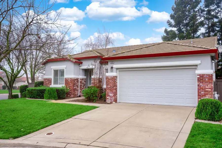 2805 Granite Park Lane, Elk Grove, CA 95758 - Image #2