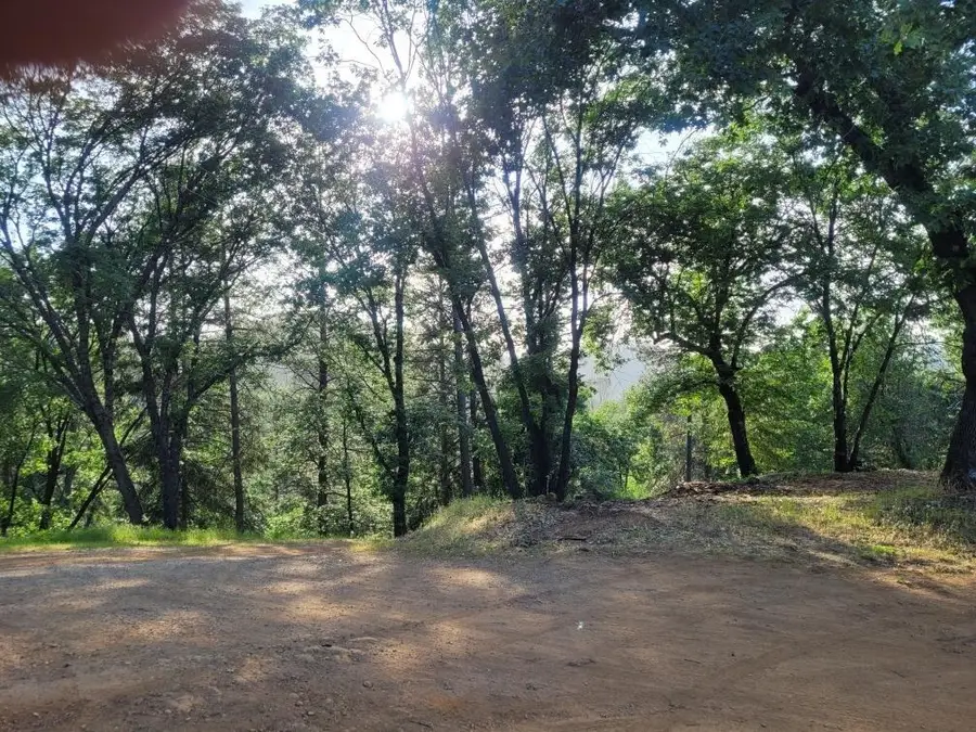 21602 Oxnard Court, Grass Valley, CA 95949 - Image #3