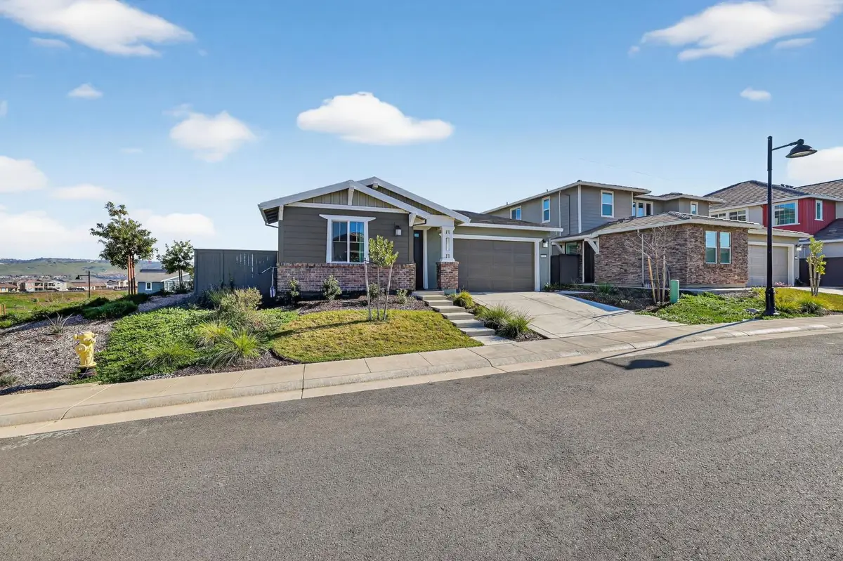 3382 Trumpet Vine Drive, Folsom, CA 95630 - Image #1