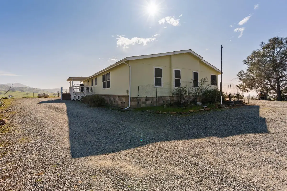 9284 Banderilla Drive, La Grange, CA 95329 - Image #1