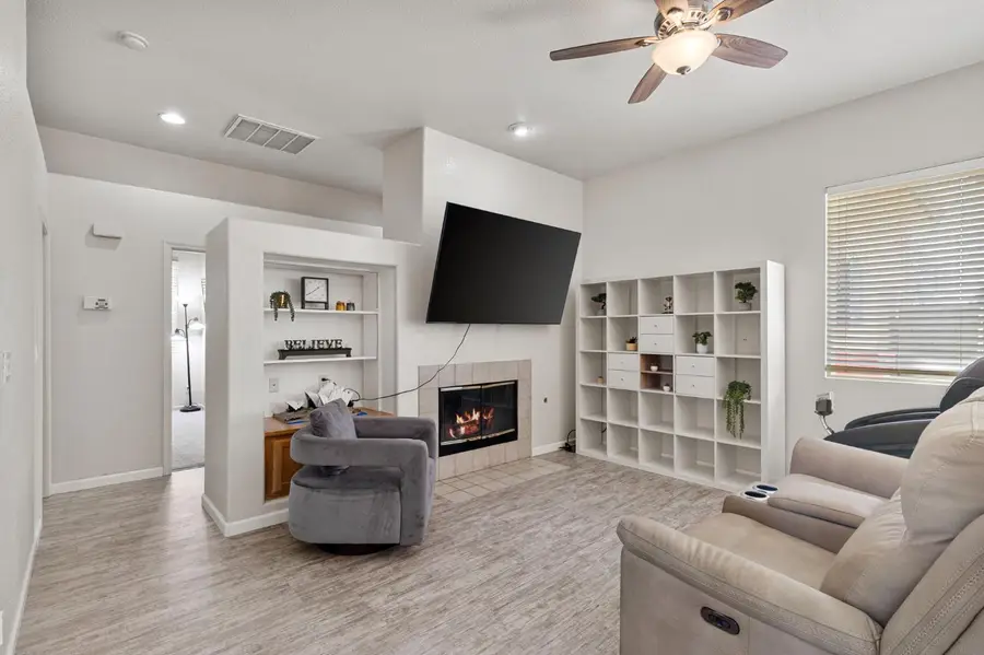 5967 Leonardo Way, Elk Grove, CA 95757 - Image #2