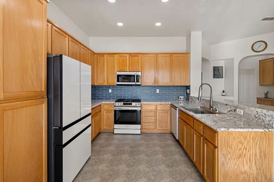 5967 Leonardo Way, Elk Grove, CA 95757 - Image #3