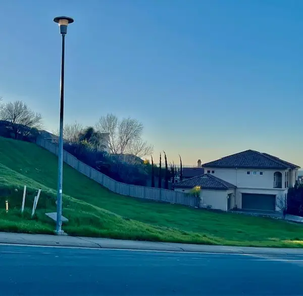 703 Glen-mady Way, Folsom, CA 95630