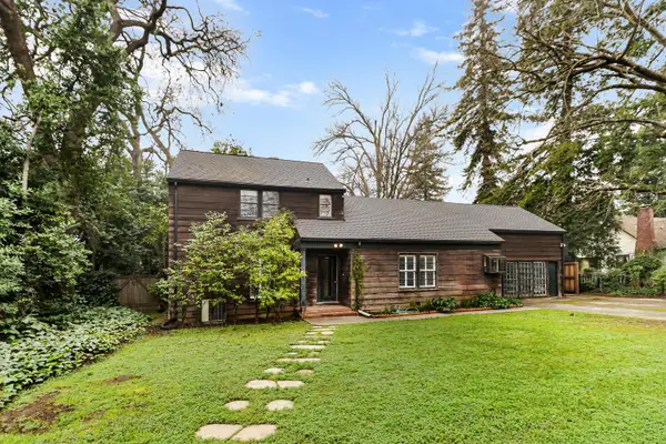 58 College Park, Davis, CA 95616