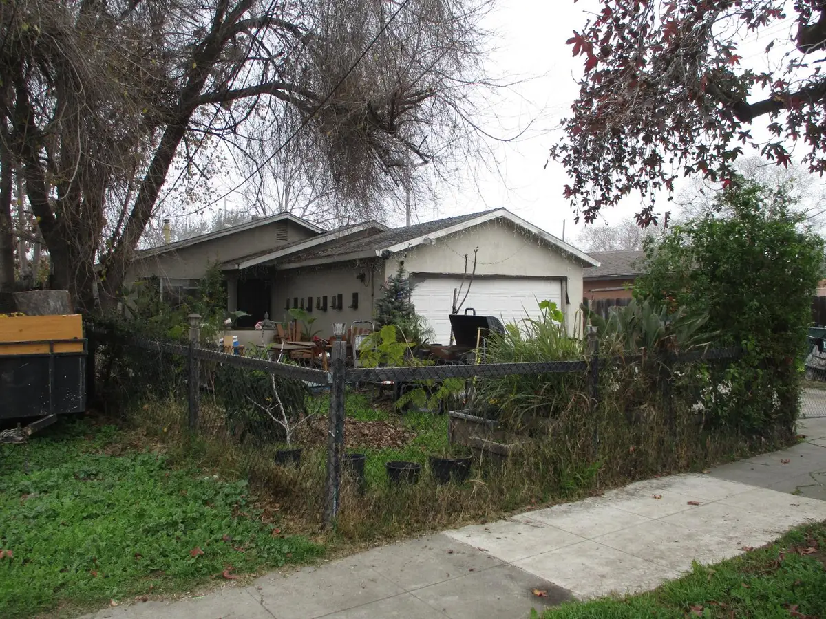 1237 E Hazelton, Stockton, CA 95205 - Image #1