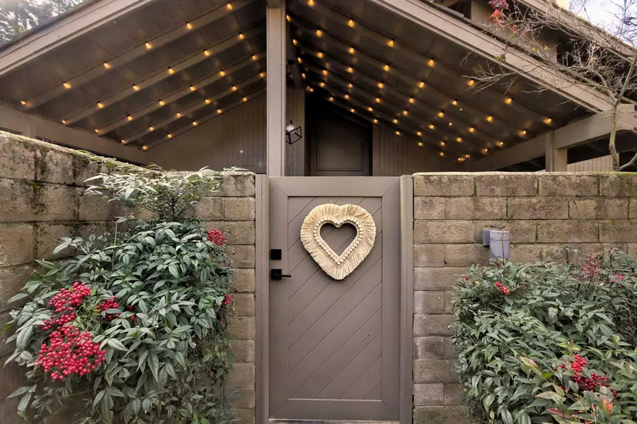 11418 Coloma Road, Gold River, CA 95670 - #2