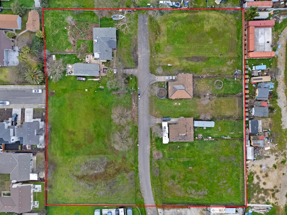 4851 Warren Avenue, Sacramento, CA 95838 - Image #1