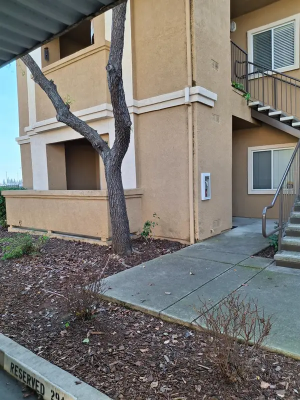 501 Gibson Drive #1814, Roseville, CA 95678