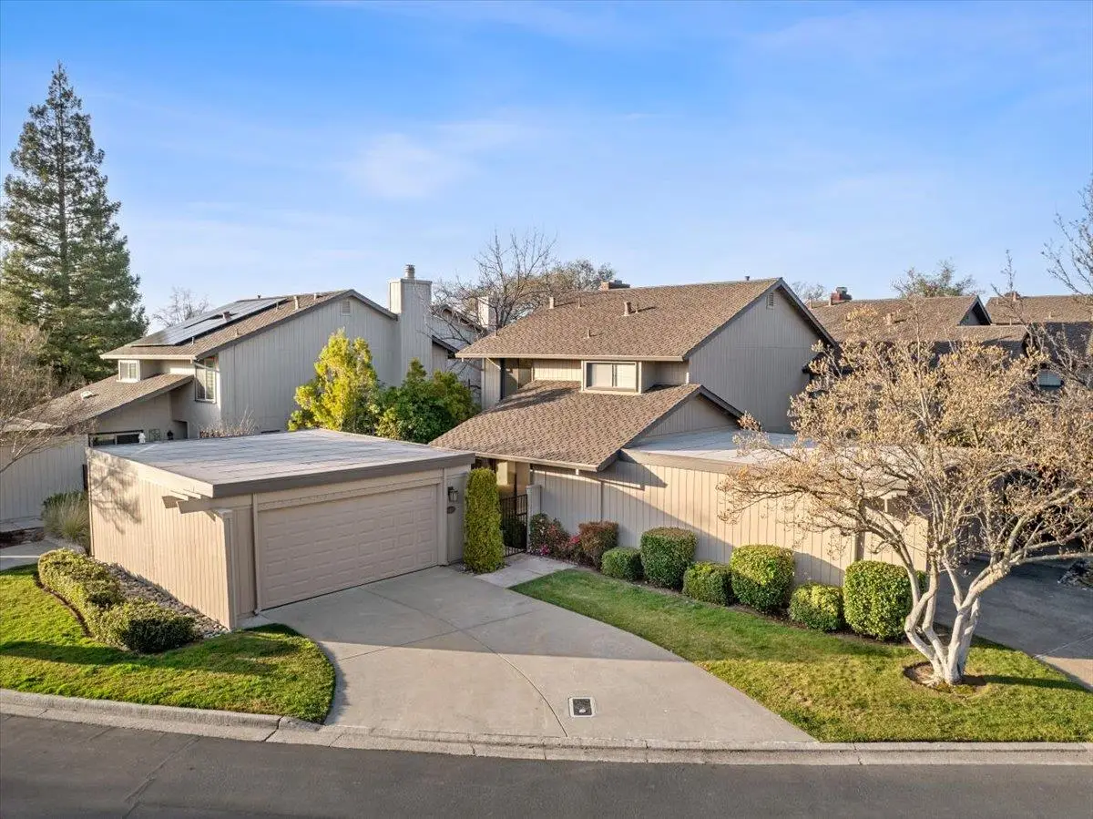 8899 Bluff Lane, Fair Oaks, CA 95628 - Image #1