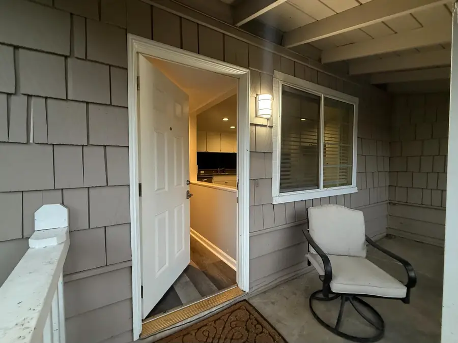 5530 Kenneth Avenue, Carmichael, CA 95608 - #3