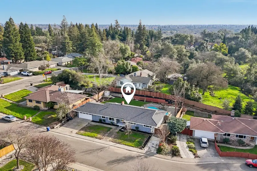 7204 Lynnbrook Court, Carmichael, CA 95608 - Image #3