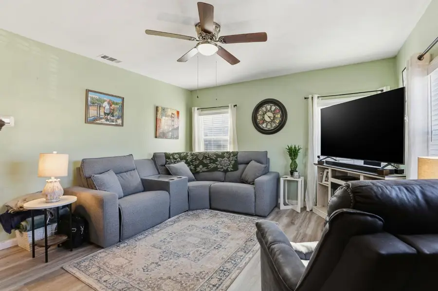 4408 11th Avenue, Sacramento, CA 95820 - Image #2