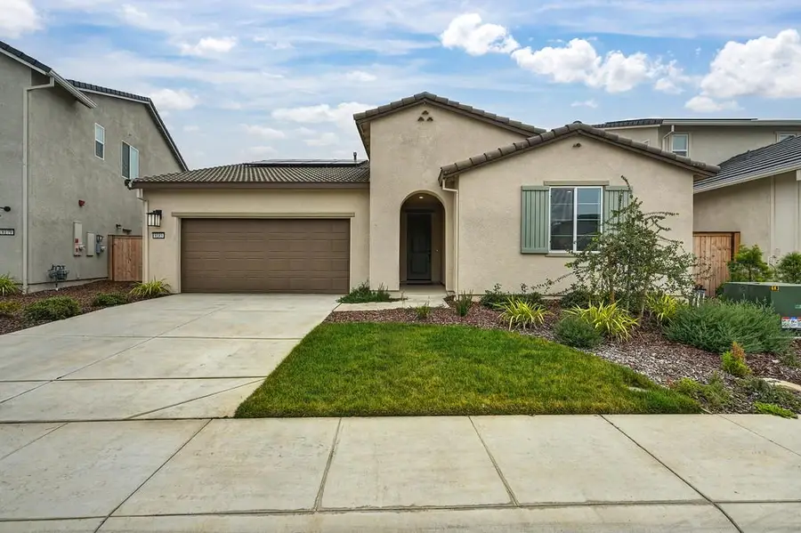 8183 Lavigne Circle, Elk Grove, CA 95757 - Image #2