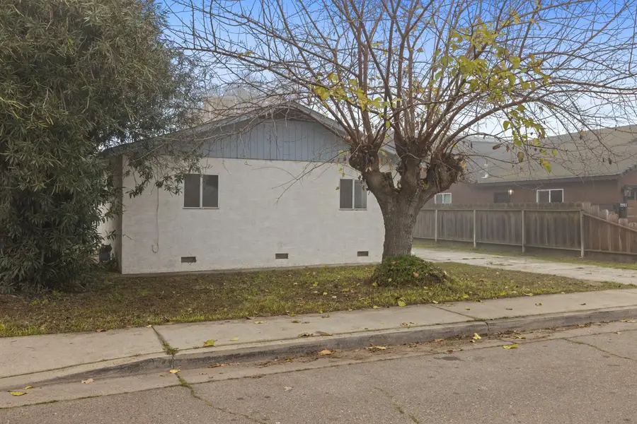 747 Prusso Street, Livingston, CA 95334 - Image #3