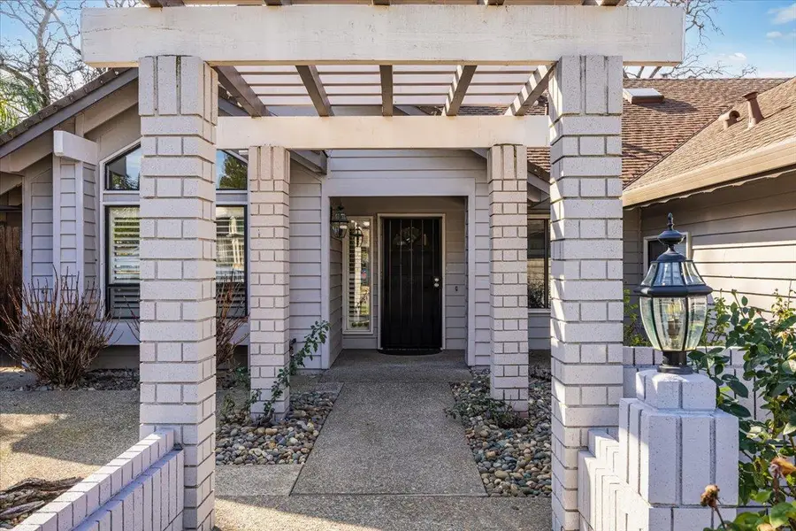 8934 Oro Way, Orangevale, CA 95662 - Image #3