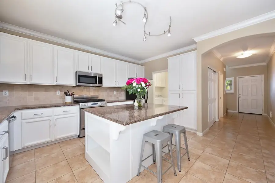 132 Eagles Roost Court, Roseville, CA 95747 - Image #2