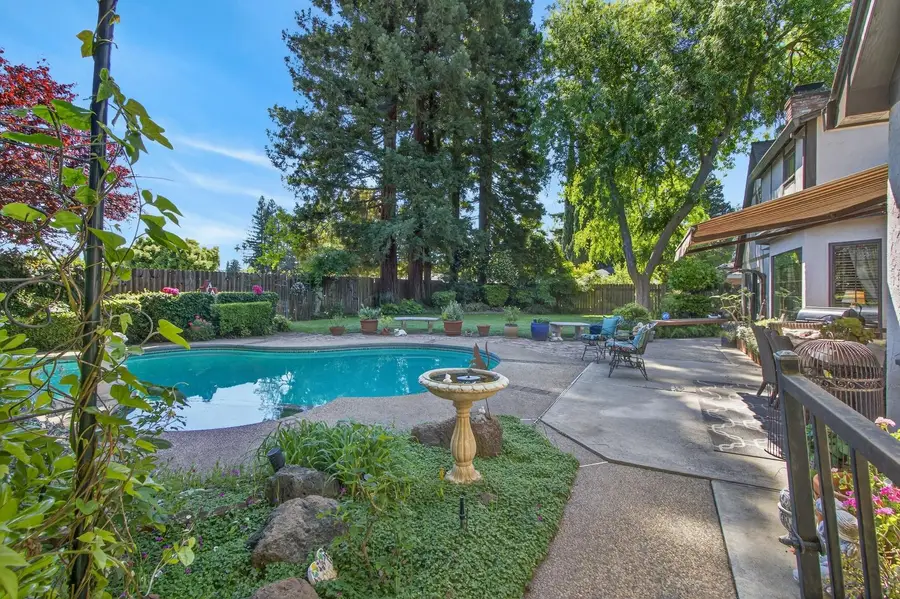 9818 Mira Del Rio Drive, Sacramento, CA 95827 - #3