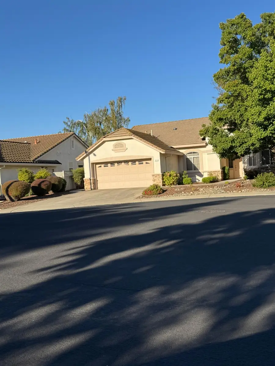 325 Savannah Court, Roseville, CA 95747 - Image #2
