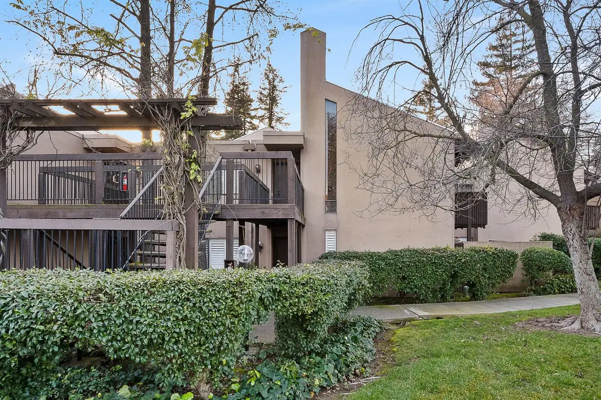 788 Woodside Lane #6, Sacramento, CA 95825 - Image #1