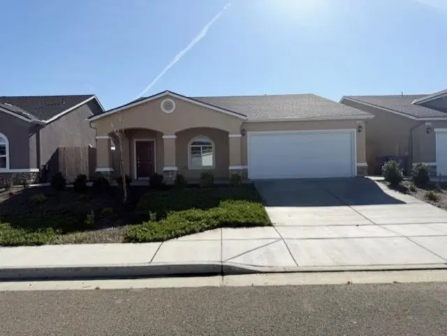 1220 E Orange Street, Avenal, CA 93204 - #1