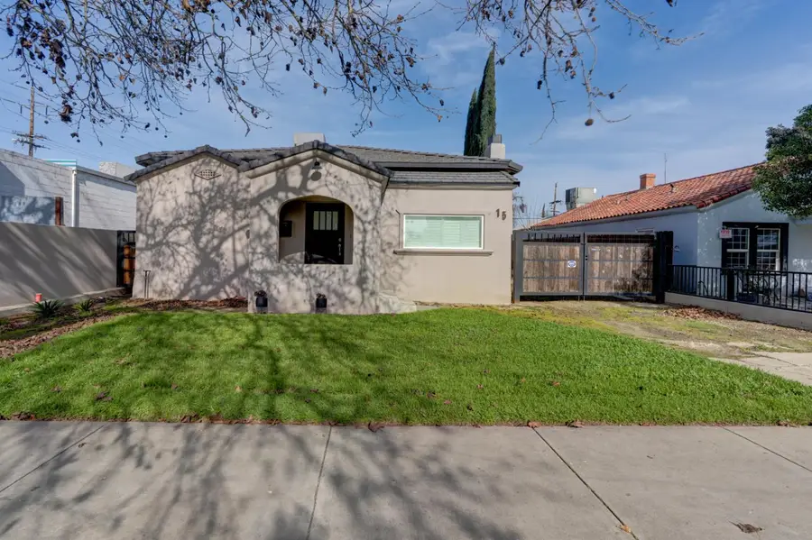 15 E 22nd Street, Merced, CA 95340 - #2