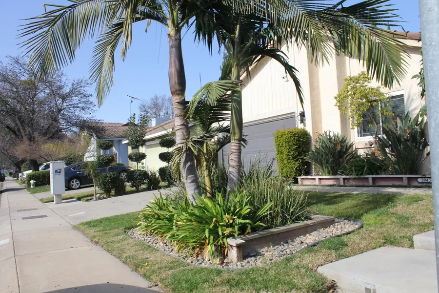 3045 Golden Eagle Lane, Modesto, CA 95356 - Image #2