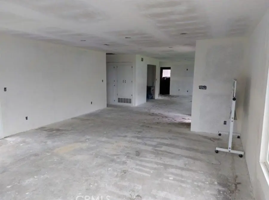 620 S C Street, Lompoc, CA 93436 - Image #2