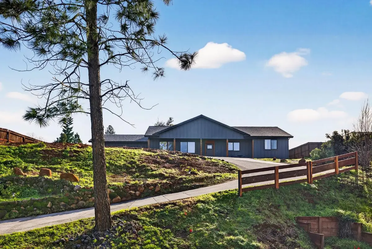 324 Redbud Drive, Paradise, CA 95969 - Image #1