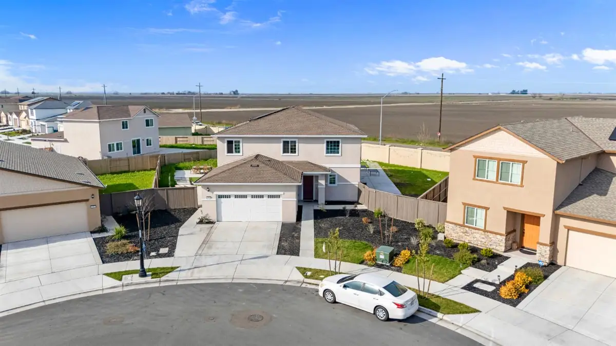7041 Overlook Way, Stockton, CA 95219 - Image #1