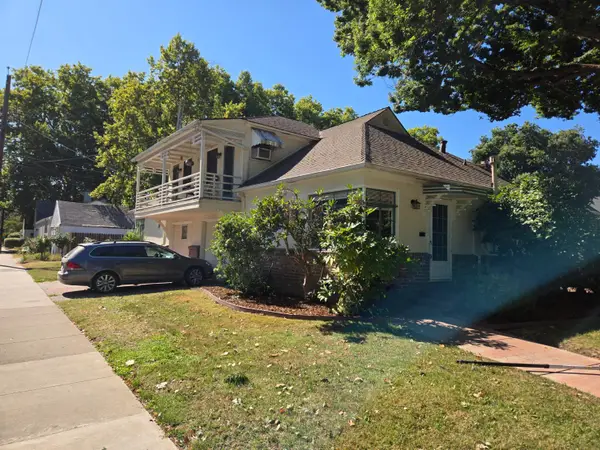2701 Marty Way, Sacramento, CA 95818