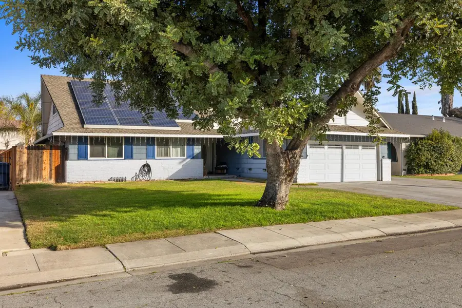 251 Ramona Way, Tracy, CA 95376 - Image #2