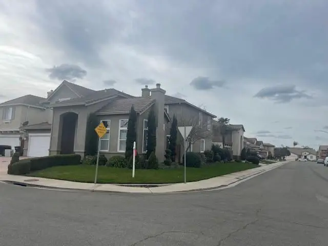 3329 Vancouver Drive, Modesto, CA 95355 - #2