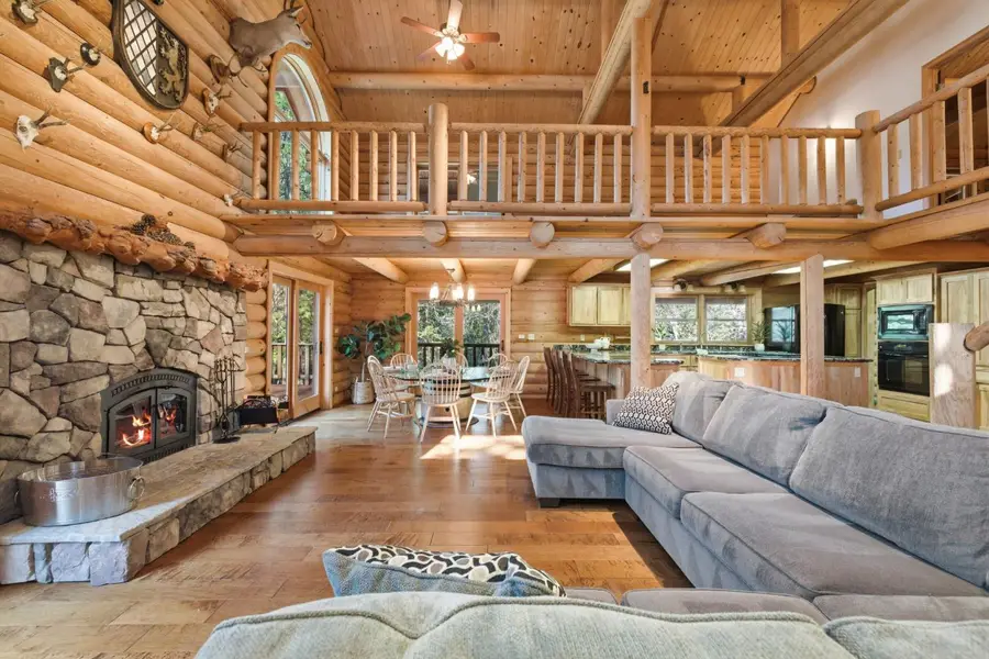 2428 Rancho Paradiso, Avery, CA 95224 - #3