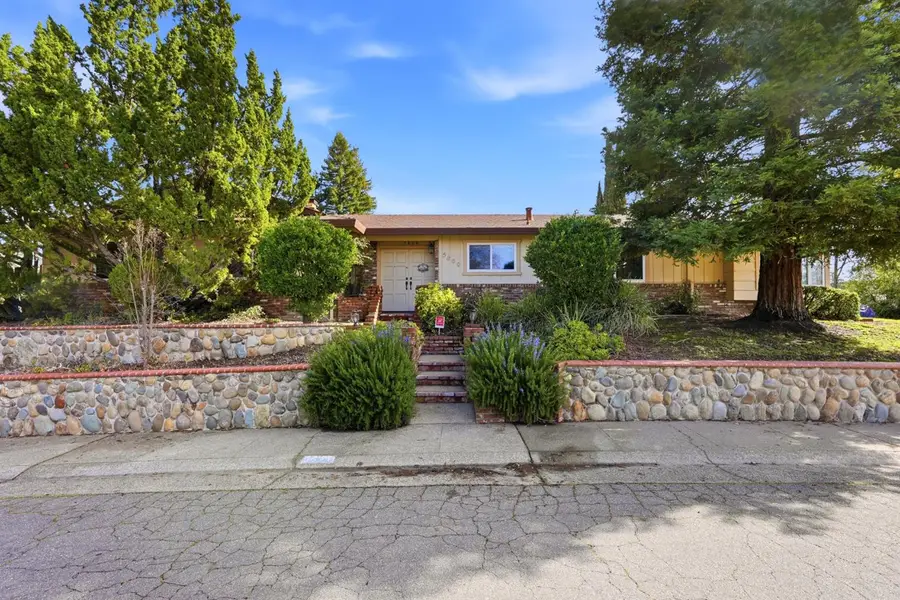 5800 Shelldrake Court, Fair Oaks, CA 95628 - #2